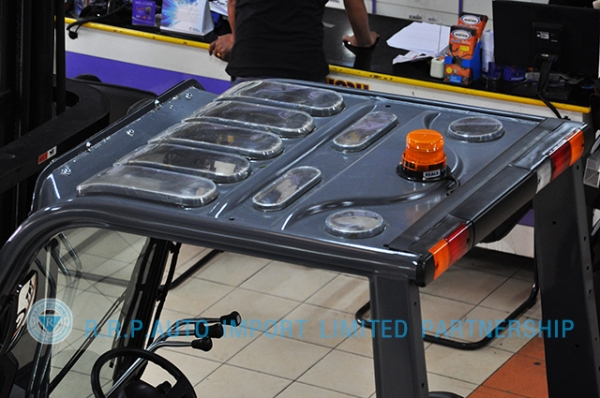 ขายรถโฟล์คลิฟท์มือสอง TOYOTA รุ่น 8FD25-19652 ราคา xxx,xxx บาท นำเข้าจากประเทศญี่ปุ่น 100\% ไม่เคยใช้งานในไทย