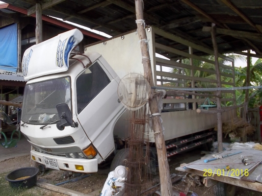 ขายKS 110 แรง4BD ฝาขาวยาว 5.50 ม. ขายKS 110 แรง4BD ฝาขาวยาว 5.50 ม.