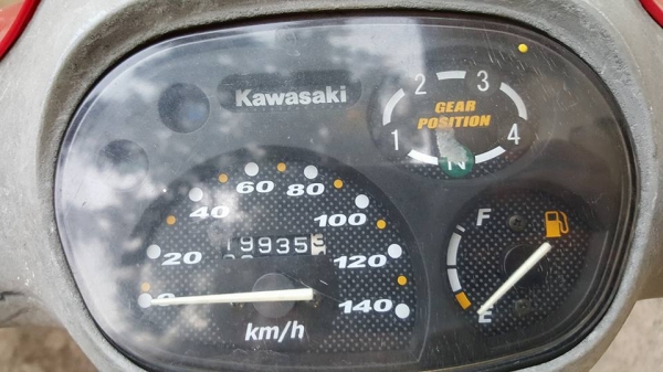 ขออนุญาติขาย KAWASAKI KAZE 112 CC  ทะเบียนสวย 131 กทม ฟรีค่าโอน