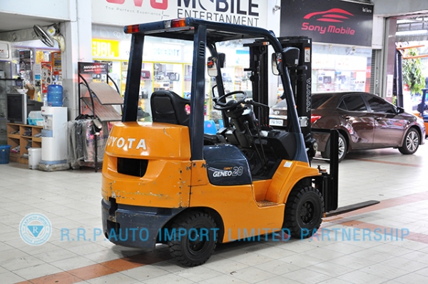 ขายรถโฟล์คลิฟท์มือสอง TOYOTA รุ่น 7FG20-10301 ราคา 235,000 บาท สภาพเดิมจากญี่ปุ่นจากประเทศญี่ปุ่น ไม่เคยใช้งานในไทย