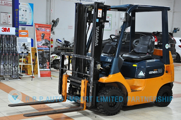 ขายรถโฟล์คลิฟท์มือสอง TOYOTA รุ่น 7FG20-10301 ราคา 235,000 บาท สภาพเดิมจากญี่ปุ่นจากประเทศญี่ปุ่น ไม่เคยใช้งานในไทย