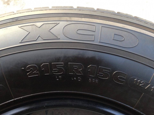 ยาง MICHELIN XCD 215 R 15 ปี 14 2 เส้น 2800 สภาพสวยๆดอกยางนิ่มๆไม่บวมเอาไปวิ่งกันยาวๆราคาเบาๆค่ะ