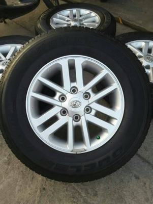 ล้อ toyota champ ขอบ 17 พร้อมยางปี 13 ชุดล่ะ 13500