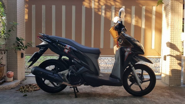 ขออนุญาติขาย HONDA CLICK-i 125 CC รุ่น TOP ล้อแม็กแท้ศูนย์ ฟรีค่าโอน ขออนุญาติขาย HONDA CLICK-i 125 CC รุ่น TOP ล้อแม็กแท้ศูนย์ ฟรีค่าโอน