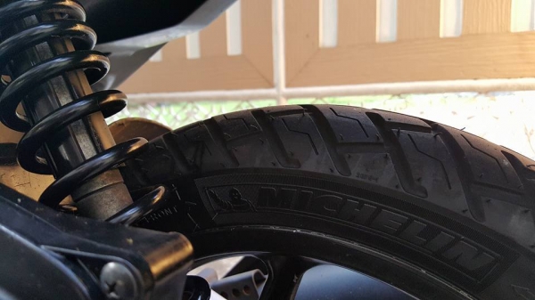 ขออนุญาติขาย HONDA CLICK-i 125 CC รุ่น TOP ล้อแม็กแท้ศูนย์ ฟรีค่าโอน ขออนุญาติขาย HONDA CLICK-i 125 CC รุ่น TOP ล้อแม็กแท้ศูนย์ ฟรีค่าโอน