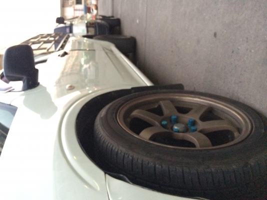 ขายด่วน ตอนเดียวตัวแรง