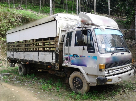 รถอีซูซุ 6 ล้อ ( ไม่ดั้ม ) 175 แรงม้า. ( รถประกอบ. )    สนใจติดต่อ  081 - 6079515