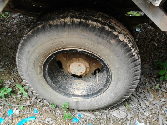 รถอีซูซุ 6 ล้อ ( ไม่ดั้ม ) 175 แรงม้า. ( รถประกอบ. )    สนใจติดต่อ  081 - 6079515