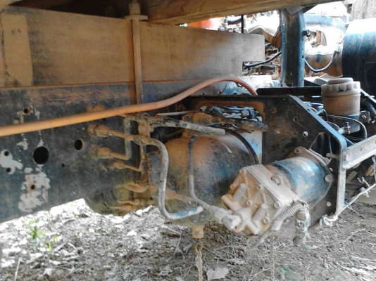 รถอีซูซุ 6 ล้อ ( ไม่ดั้ม ) 175 แรงม้า. ( รถประกอบ. )    สนใจติดต่อ  081 - 6079515