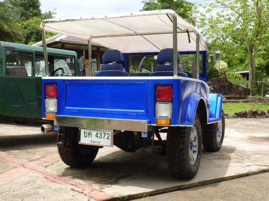 Beach and City Fun Jeep