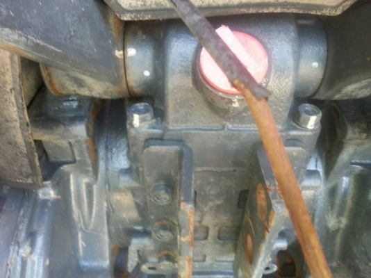 คูโบต้า L4708 4 WD พร้อมใบมีดตราช้าง