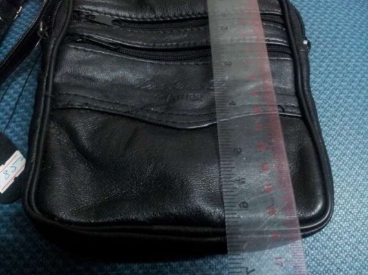 ขายกระเป๋าหนังแท้สะพายข้าง ใบเล็ก