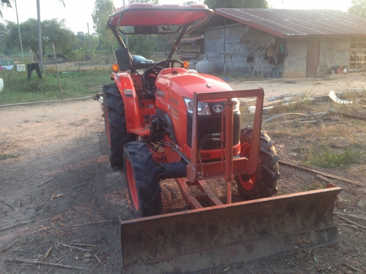 รถไถ KUBOTA L4708 (ราคา3ุ68,000 บาท) มีภาพวีดีโอ เครื่องดี สภาพสวยเดิมๆ อายุการใช้งาน 901 พร้อมอุปกร รถไถ KUBOTA L4708 (ราคา3ุ68,000 บาท) มีภาพวีดีโอ เครื่องดี สภาพสวยเดิมๆ อายุการใช้งาน 901 พร้อมอุปกร