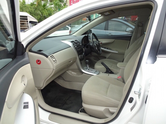 TOYOTA ALTIS 1.6 E CNG ห้างปี2013 เกียร์ AT โทร 098-919-0195 ดาว ออโต้เบสท์