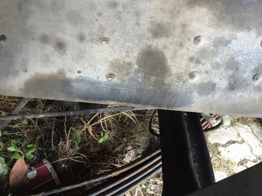 ขายซาก...6ล้อหัวลากNISSAN. UD 220แรง. PKB211-00150 ตามสภาพ. เล่มพร้อม