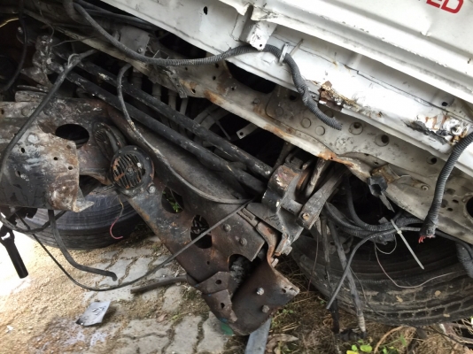 ขายซาก...6ล้อหัวลากNISSAN. UD 220แรง. PKB211-00150 ตามสภาพ. เล่มพร้อม