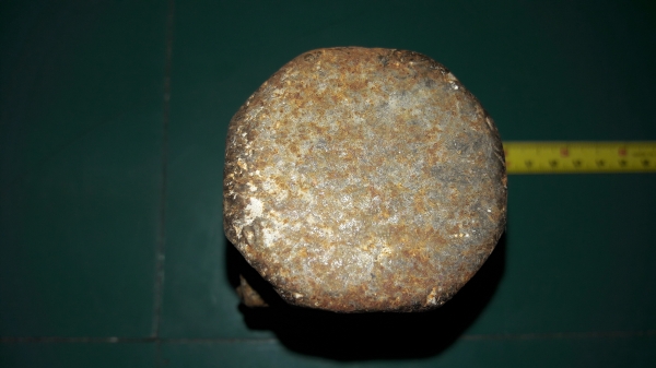 ขายหัวค้อนปอนเก่าๆมีสนิมเหล็กดีหนัก1.9กิโลกรัมหน้าค้อนสวย ขายหัวค้อนปอนเก่าๆมีสนิมเหล็กดีหนัก1.9กิโลกรัมหน้าค้อนสวย