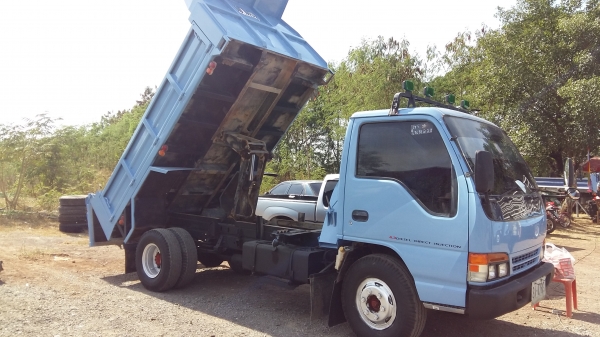 ขายหกล้อดั้มพ์ NPR66LX5T 120ฝาขาว แอร์ เพาเวอร์ เอฟ รถสวยสภาพพร้อมใช้