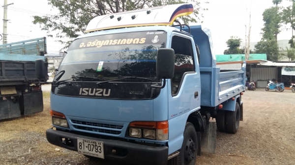 ขายหกล้อดั้มพ์ NPR-120 ฝาขาว แอร์ เพาเวอร์ เอฟ ดั้มสามมิตร สวยพร้อมใช้ ขายหกล้อดั้มพ์ NPR-120 ฝาขาว แอร์ เพาเวอร์ เอฟ ดั้มสามมิตร สวยพร้อมใช้