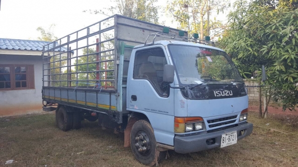 ขาย 6 ล้อ ISUZU NPR66PX5-S ปี 38 กระบะยาว 5 เมตร เครื่อง 4HF1 120 แรงม้า ฝาดำ คัสซีสวยตลอดเส้น ทะเบียนพร้อมโอน