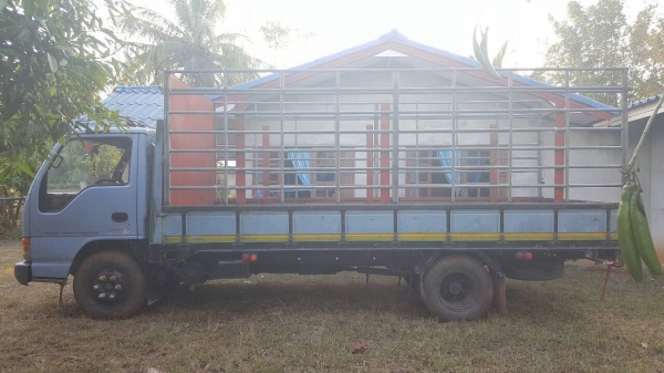 ขาย 6 ล้อ ISUZU NPR66PX5-S ปี 38 กระบะยาว 5 เมตร เครื่อง 4HF1 120 แรงม้า ฝาดำ คัสซีสวยตลอดเส้น ทะเบียนพร้อมโอน ขาย 6 ล้อ ISUZU NPR66PX5-S ปี 38 กระบะยาว 5 เมตร เครื่อง 4HF1 120 แรงม้า ฝาดำ คัสซีสวยตลอดเส้น ทะเบียนพร้อมโอน