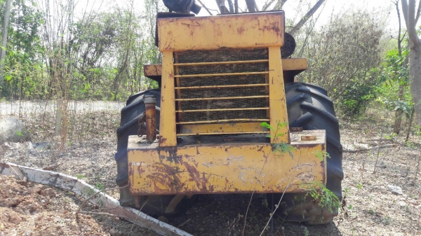 ขาย รถบดสั่นสะเทือน เพลาเดียว สภาพใช้งานได้ปกติ เอกสารใบซื้อขาย ราคาต่อรองได้ครับ ขาย รถบดสั่นสะเทือน เพลาเดียว สภาพใช้งานได้ปกติ เอกสารใบซื้อขาย ราคาต่อรองได้ครับ