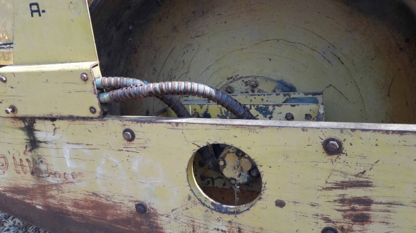 ขาย รถบดสั่นสะเทือน เพลาเดียว สภาพใช้งานได้ปกติ เอกสารใบซื้อขาย ราคาต่อรองได้ครับ ขาย รถบดสั่นสะเทือน เพลาเดียว สภาพใช้งานได้ปกติ เอกสารใบซื้อขาย ราคาต่อรองได้ครับ