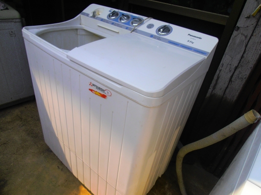 เครื่องซักผ้า แบบ 2 ถัง PANAS0NIC 9.5 กก.สภาพดี ยังใหม่ เครื่องซักผ้า แบบ 2 ถัง PANAS0NIC 9.5 กก.สภาพดี ยังใหม่
