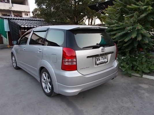 toyota wish Q ปี2004 เพิ่งติดlpgหัวฉีด ถังโดนัท ยังไม่ลงเล่ม