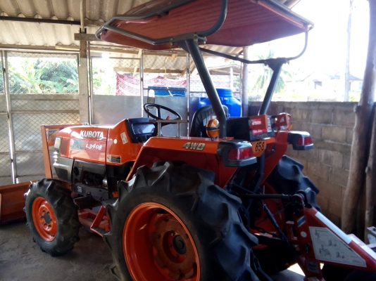 คูโบต้า L3408อุปกรณ์ครบ 3 อย่าง 1060ชมเล่มพร้อมรถสวยมาก325000