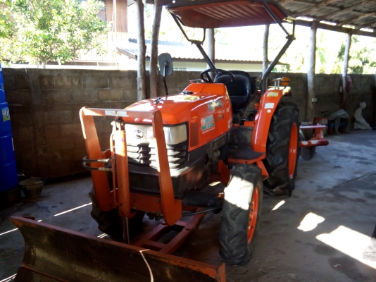 คูโบต้า L3408อุปกรณ์ครบ 3 อย่าง 1060ชมเล่มพร้อมรถสวยมาก325000