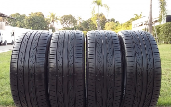 ยาง,225-40-18 KUMHO ECSTA PS31 เบิกใหม่ใส่วันเดียว 11,500