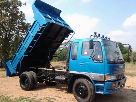 มัดจำจากสกลนคร  ฝากขายครับ  ฮีโน่  FE3wE  165 HP ยาง900 ดัมสายประกอบใหม่ พาวเวอร์ จิ่ฟฟี่ แอร์ เล่มทะเบียนพร้อมโอน เอกสารแจ้ง ม.79 โอนย้ายได้ท้วไทยครับ ดว่านๆๆ