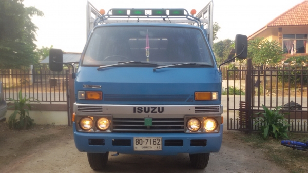 ขาย ISUZU ยางดี ช่วงล่างแน่น พร้อมโอนพน้อมใช้งาน ขาย ISUZU ยางดี ช่วงล่างแน่น พร้อมโอนพน้อมใช้งาน