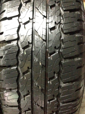 ยางใหม่ ป้ายแดง 265-65-17 บริดจสโตน เส้นละ 4,200 บาท ยางใหม่ ป้ายแดง 265-65-17 บริดจสโตน เส้นละ 4,200 บาท