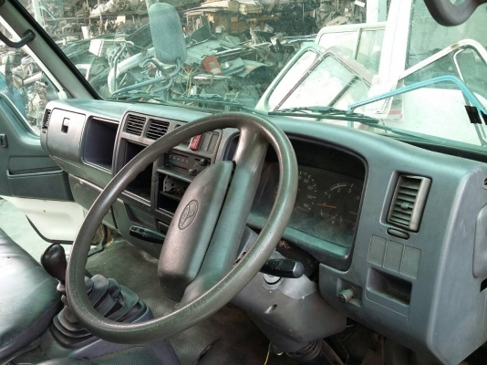 ขายหัวเก๋ง โตโยต้า ไดน่า  3 ใบปัด หัวกว้าง