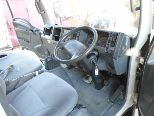 หัวเก๋ง ISUZU NLR 130