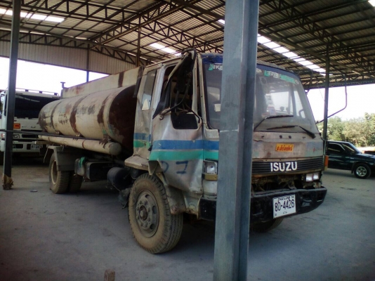 FTR11Hพร้อมโอน รถน้ำ