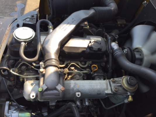 ขายรถโฟลคลิฟท์ ( รุ่นใหม่  ) ใส่เวท 2.5 ตัน  TCM FD25T3 ,เสา ยกสูง 5.4 เมตร , AUTO,  ดีเซล  ,  (รับประกัน 3 เดือน )  รถใช้งานมาน้อย 2 พันกว่าชั่วโมง  รถนอกแท้นำเข้าจากญี่ปุ่น 100\% ใส่เวท 2.5