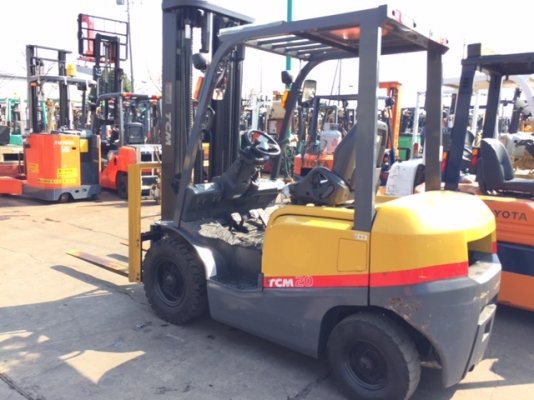 ขายรถโฟลคลิฟท์ ( รุ่นใหม่  ) ใส่เวท 2.5 ตัน  TCM FD25T3 ,เสา ยกสูง 5.4 เมตร , AUTO,  ดีเซล  ,  (รับประกัน 3 เดือน )  รถใช้งานมาน้อย 2 พันกว่าชั่วโมง  รถนอกแท้นำเข้าจากญี่ปุ่น 100\% ใส่เวท 2.5