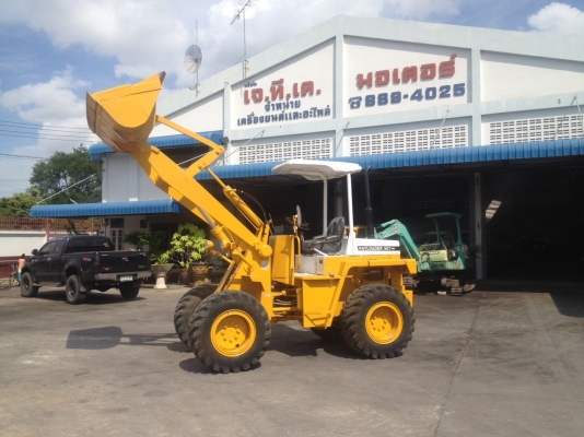 รถตักล้อยาง Komatsu 507 มือสอง นำเข้าจากญี่ปุ่น ทำสีใหม่