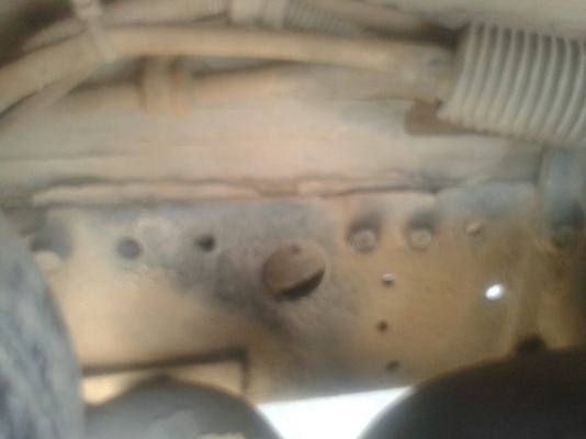 6 ล้อ MITSUBISHI CANTER ติดแก๊ส CNG สามารถสลับ LPG  เครื่อง MITSUBISHI