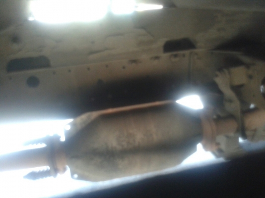 6 ล้อ MITSUBISHI CANTER ติดแก๊ส CNG สามารถสลับ LPG  เครื่อง MITSUBISHI