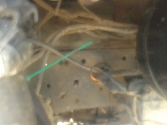 6 ล้อ MITSUBISHI CANTER ติดแก๊ส CNG สามารถสลับ LPG  เครื่อง MITSUBISHI