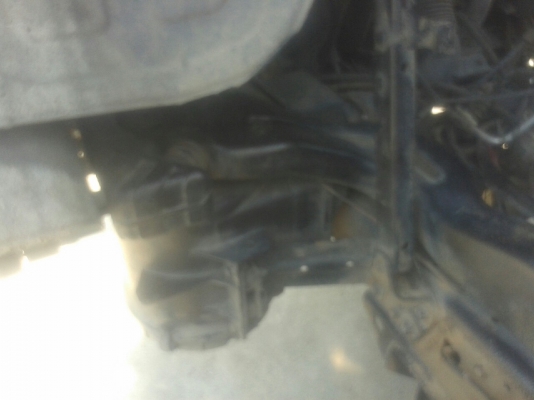 6 ล้อ MITSUBISHI CANTER ติดแก๊ส CNG สามารถสลับ LPG  เครื่อง MITSUBISHI