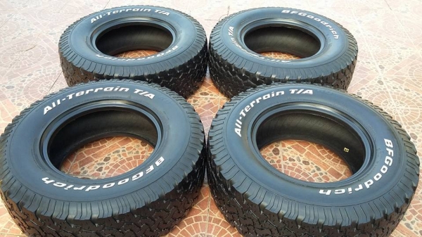 ขายยาง BF 265/75/16 จำนวน 1 ชุด