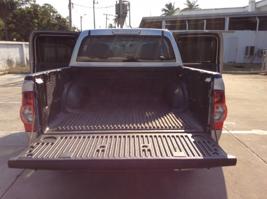 ขายรถกระบะ4ประตู Isuzu Hi-lander 3.0 VGS turbo ตัวท็อป ปี09 เครื่อง 3.0 เทอร์โบ เกียร์ออโต้ กระจกไฟฟ้าทั้งคัน เบาะหนังสวยสะอาด กล้องหลัง airbag 2ใบ เบรคabs ภายในสวยมาก ตัวถังเดิมๆสวยสะอาด วิ่งน้อยไมล์แท้ เครื่องแน่นๆช่วงล่างดี ยางใหม่ๆ รถขับดีมาก พร้อมใช้