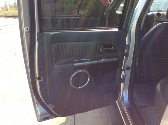 ขายรถกระบะ4ประตู Isuzu Hi-lander 3.0 VGS turbo ตัวท็อป ปี09 เครื่อง 3.0 เทอร์โบ เกียร์ออโต้ กระจกไฟฟ้าทั้งคัน เบาะหนังสวยสะอาด กล้องหลัง airbag 2ใบ เบรคabs ภายในสวยมาก ตัวถังเดิมๆสวยสะอาด วิ่งน้อยไมล์แท้ เครื่องแน่นๆช่วงล่างดี ยางใหม่ๆ รถขับดีมาก พร้อมใช้