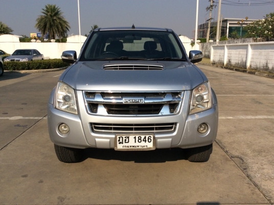 ขายรถกระบะ4ประตู Isuzu Hi-lander 3.0 VGS turbo ตัวท็อป ปี09 เครื่อง 3.0 เทอร์โบ เกียร์ออโต้ กระจกไฟฟ้าทั้งคัน เบาะหนังสวยสะอาด กล้องหลัง airbag 2ใบ เบรคabs ภายในสวยมาก ตัวถังเดิมๆสวยสะอาด วิ่งน้อยไมล์แท้ เครื่องแน่นๆช่วงล่างดี ยางใหม่ๆ รถขับดีมาก พร้อมใช้