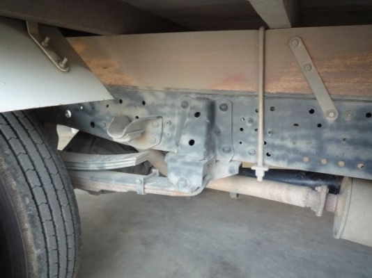 ตาเพชร 6 ล้อ ป้ายเล็กไม่ติดเวลา ยางใหม่ 6 เส้น ขอบ16